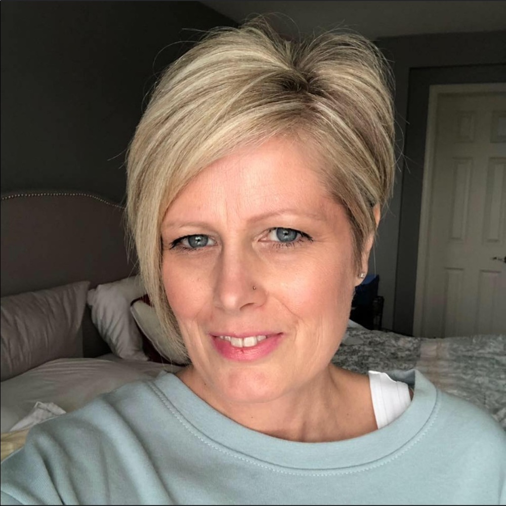 Meet your Posher, Deborah